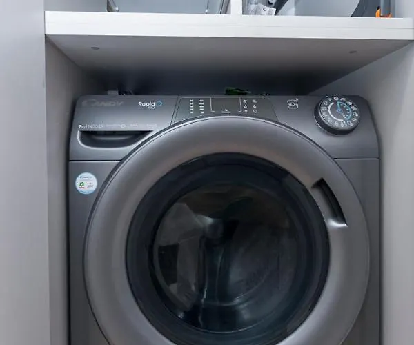 Zablocinska 6 - Bezplatny Parking - Apartament Dla 6 Osob - 400m Do Stacji Metra - Better Hotel Warszawa