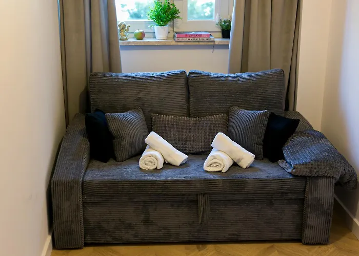 Zablocinska 6 - Bezplatny Parking - Apartament Dla 6 Osob - 400m Do Stacji Metra - Better