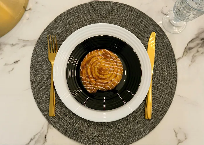 Zablocinska 6 - Bezplatny Parking - Apartament Dla 6 Osob - 400m Do Stacji Metra - Better Hotel *