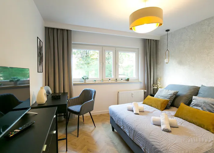 Zablocinska 6 - Bezplatny Parking - Apartament Dla 6 Osob - 400m Do Stacji Metra - Better Hotel Warszawa