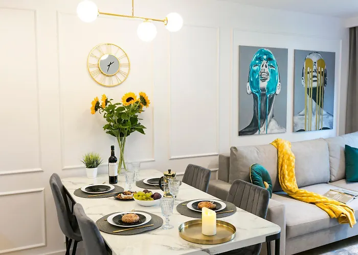 Zablocinska 6 - Bezplatny Parking - Apartament Dla 6 Osob - 400m Do Stacji Metra - Better