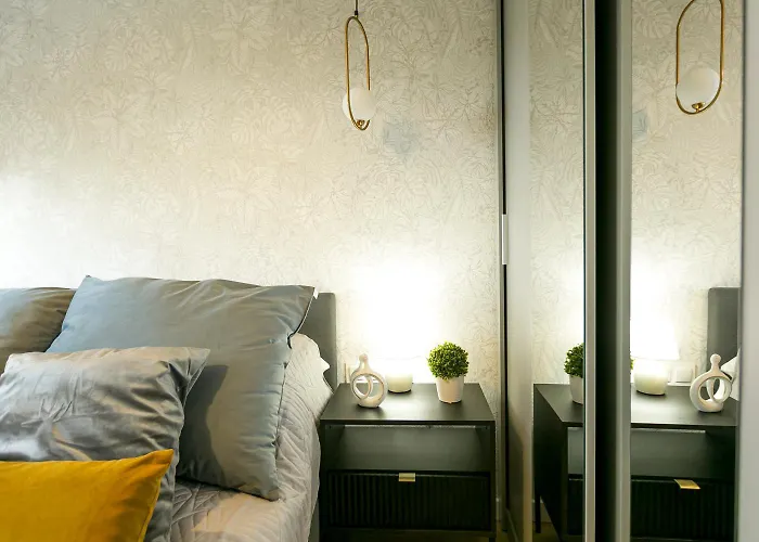 Hotel Zablocinska 6 - Bezplatny Parking - Apartament Dla 6 Osob - 400m Do Stacji Metra - Better Warszawa