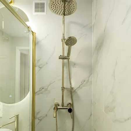 호텔 Zablocinska 6 - Bezplatny Parking - Apartament Dla 6 Osob - 400m Do Stacji Metra - Better