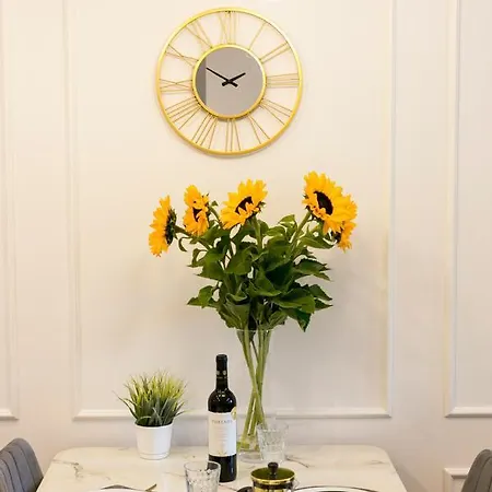 호텔 Zablocinska 6 - Bezplatny Parking - Apartament Dla 6 Osob - 400m Do Stacji Metra - Better