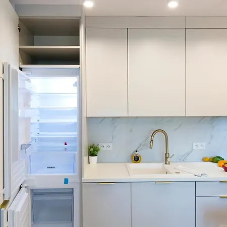 호텔 Zablocinska 6 - Bezplatny Parking - Apartament Dla 6 Osob - 400m Do Stacji Metra - Better 바르샤바