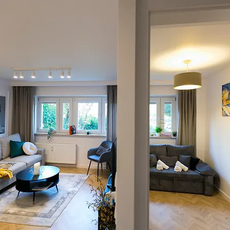 Zablocinska 6 - Bezplatny Parking - Apartament Dla 6 Osob - 400m Do Stacji Metra - Better 호텔 *