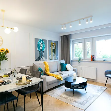 מלון Zablocinska 6 - Bezplatny Parking - Apartament Dla 6 Osob - 400m Do Stacji Metra - Better *
