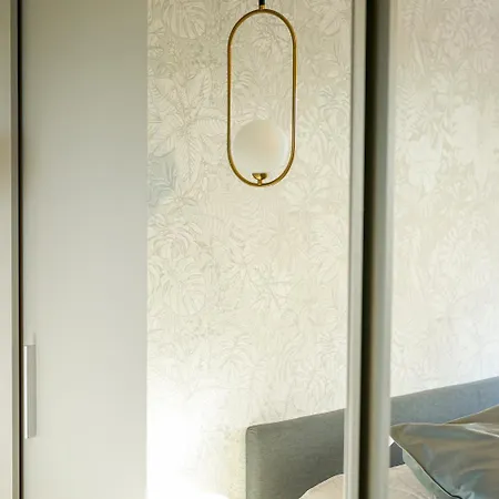 호텔 Zablocinska 6 - Bezplatny Parking - Apartament Dla 6 Osob - 400m Do Stacji Metra - Better *