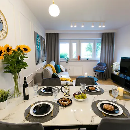Zablocinska 6 - Bezplatny Parking - Apartament Dla 6 Osob - 400m Do Stacji Metra - Better *